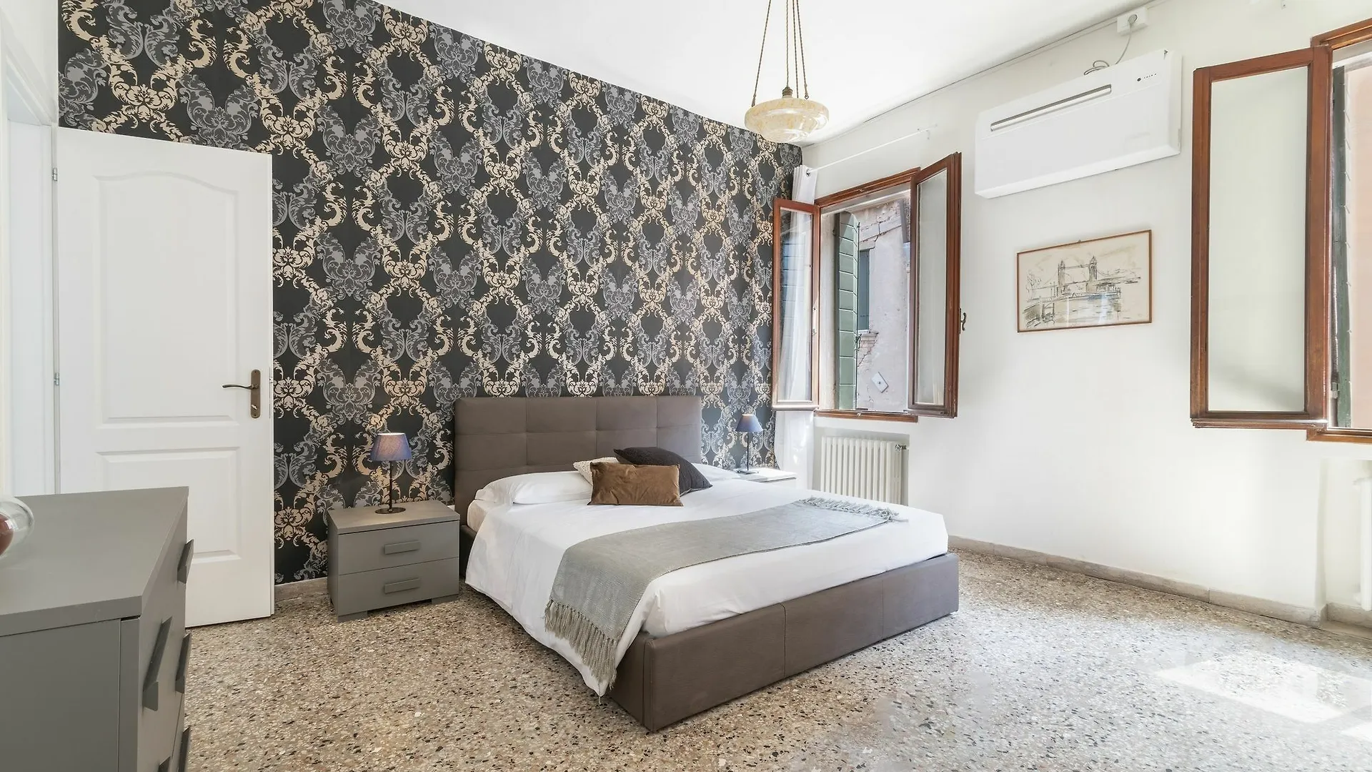 Rio Terra' Canal View Apartment Βενετία 0*,  Ιταλία