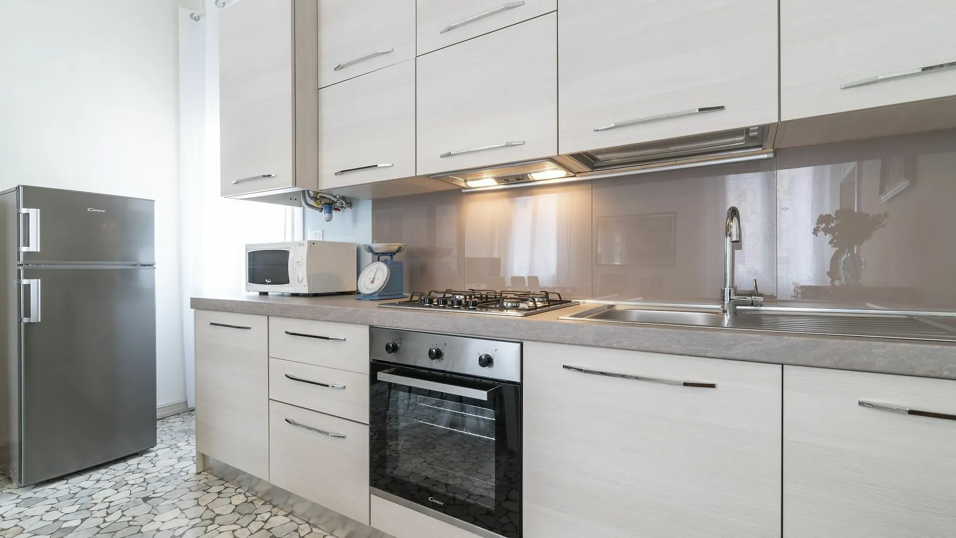 Rio Terra' Canal View Apartment Venedik