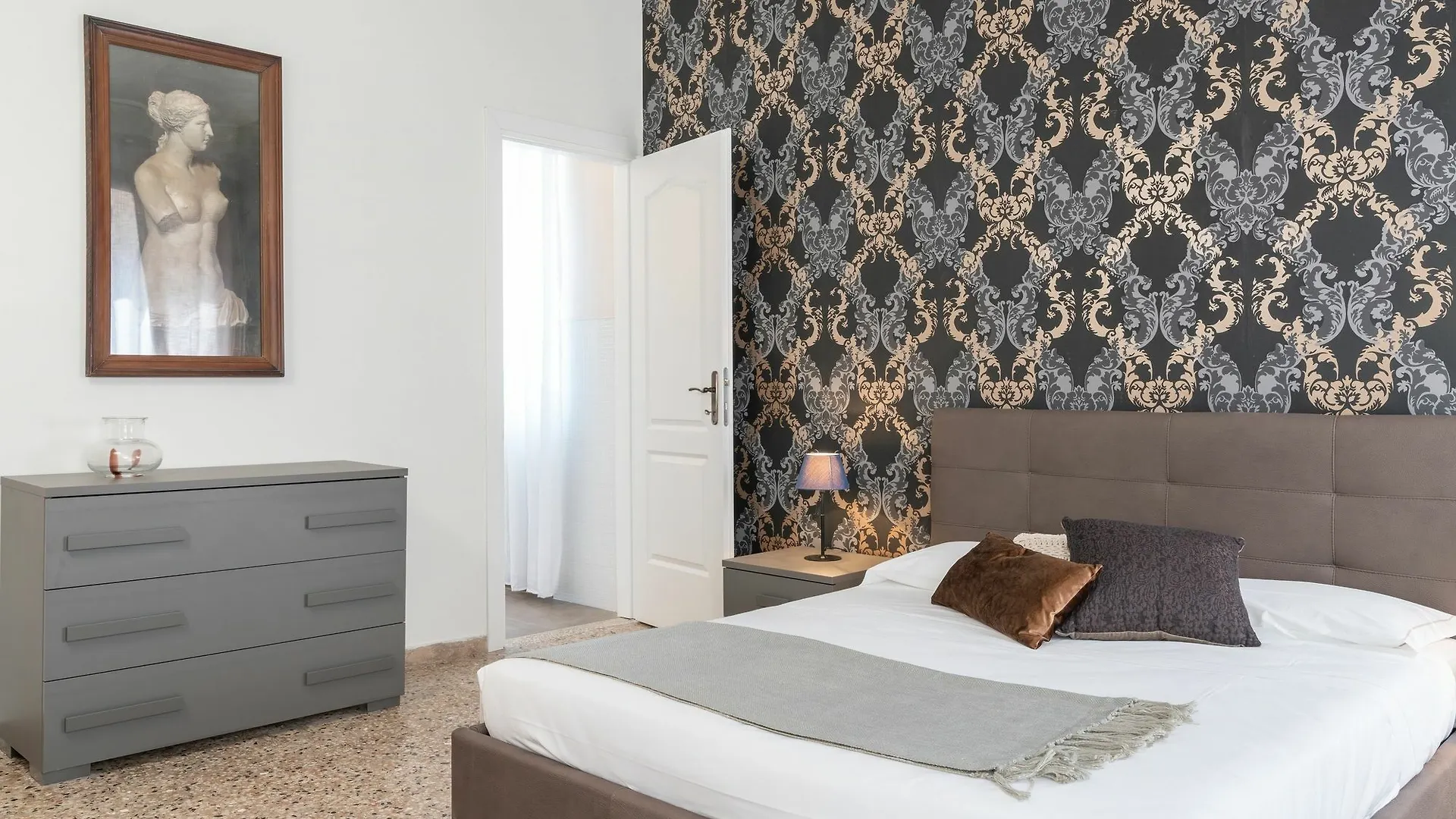 Rio Terra' Canal View Apartment Venedik İtalya